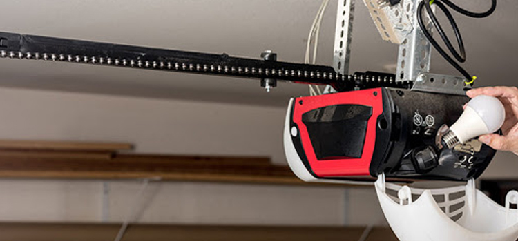 automatic garage door opener repair in Rancho Calaveras