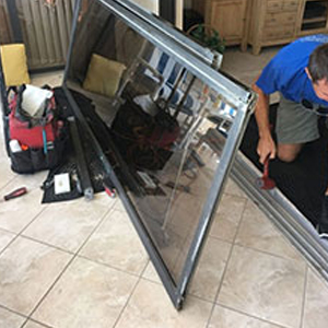 sliding glass door frame repair Rancho Calaveras